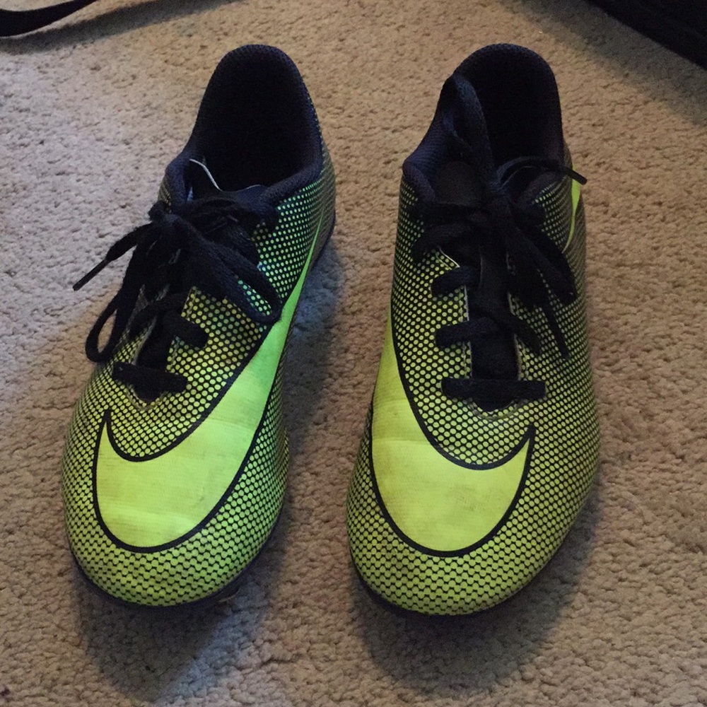 Boys Nike soccer cleats